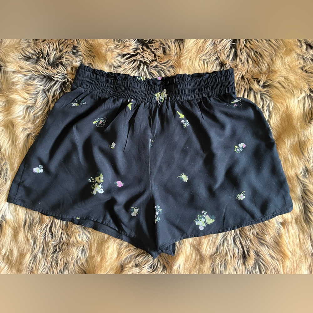 Abound Black Floral Print Shorts